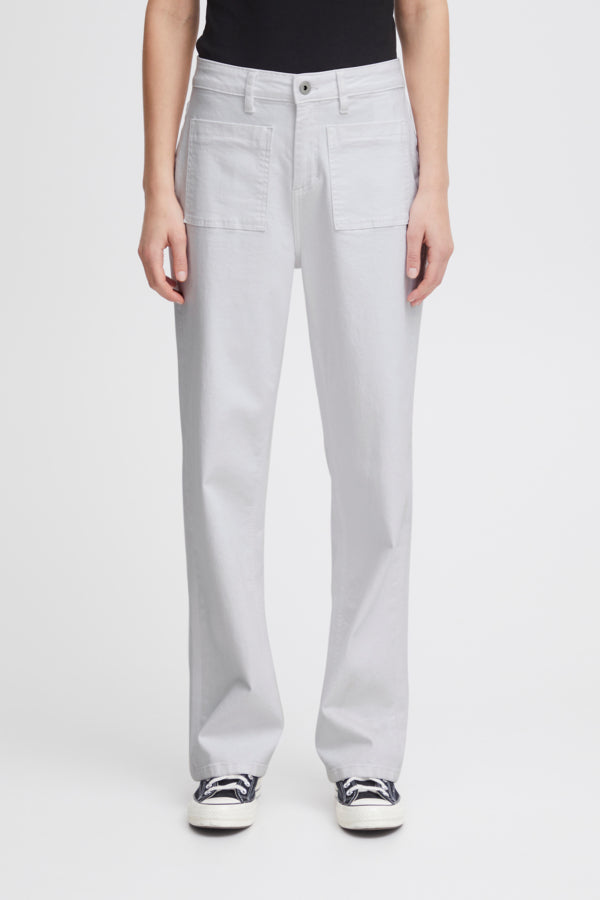 white wide leg jean