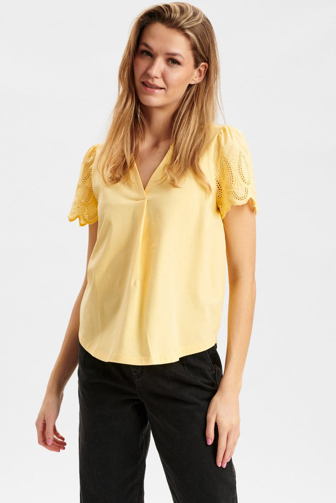 lemon t shirt